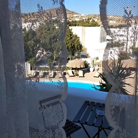 Hotell Mediterraneo Ios