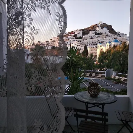 Hotell Mediterraneo Ios